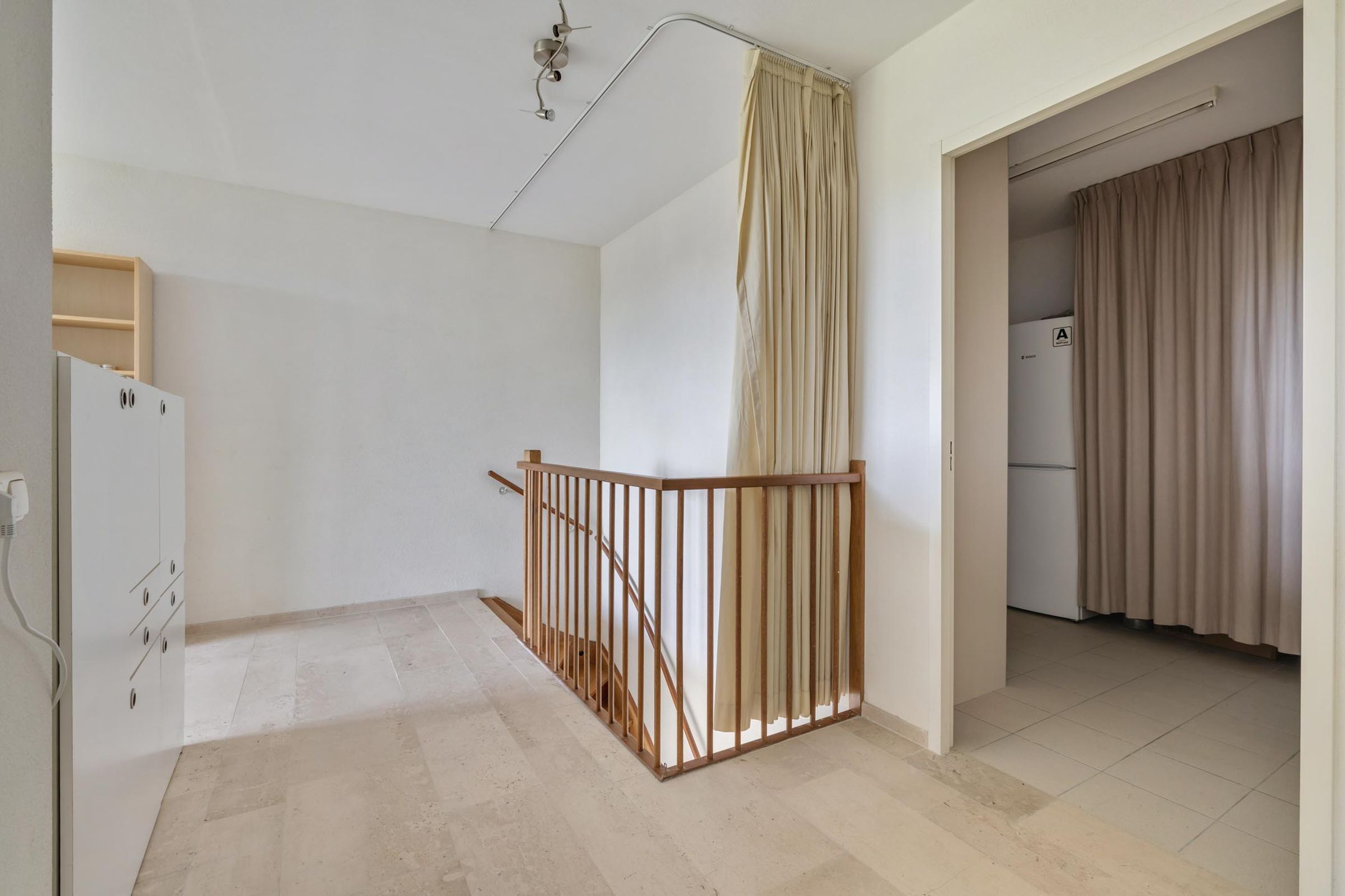 Spacious Maisonnette with Panoramic Golf Course Views in Teteringen — 33