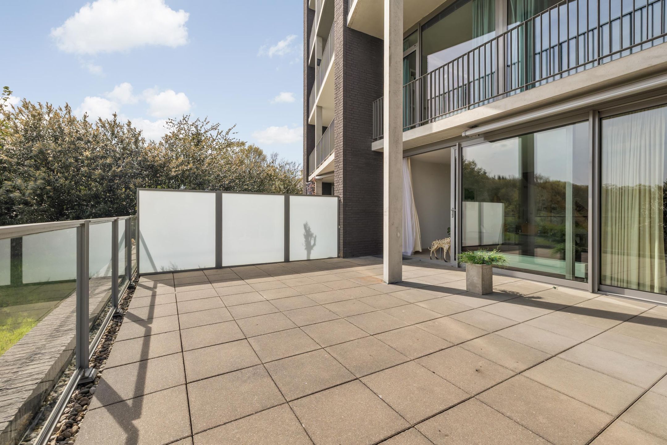 Spacious Maisonnette with Panoramic Golf Course Views in Teteringen — 57