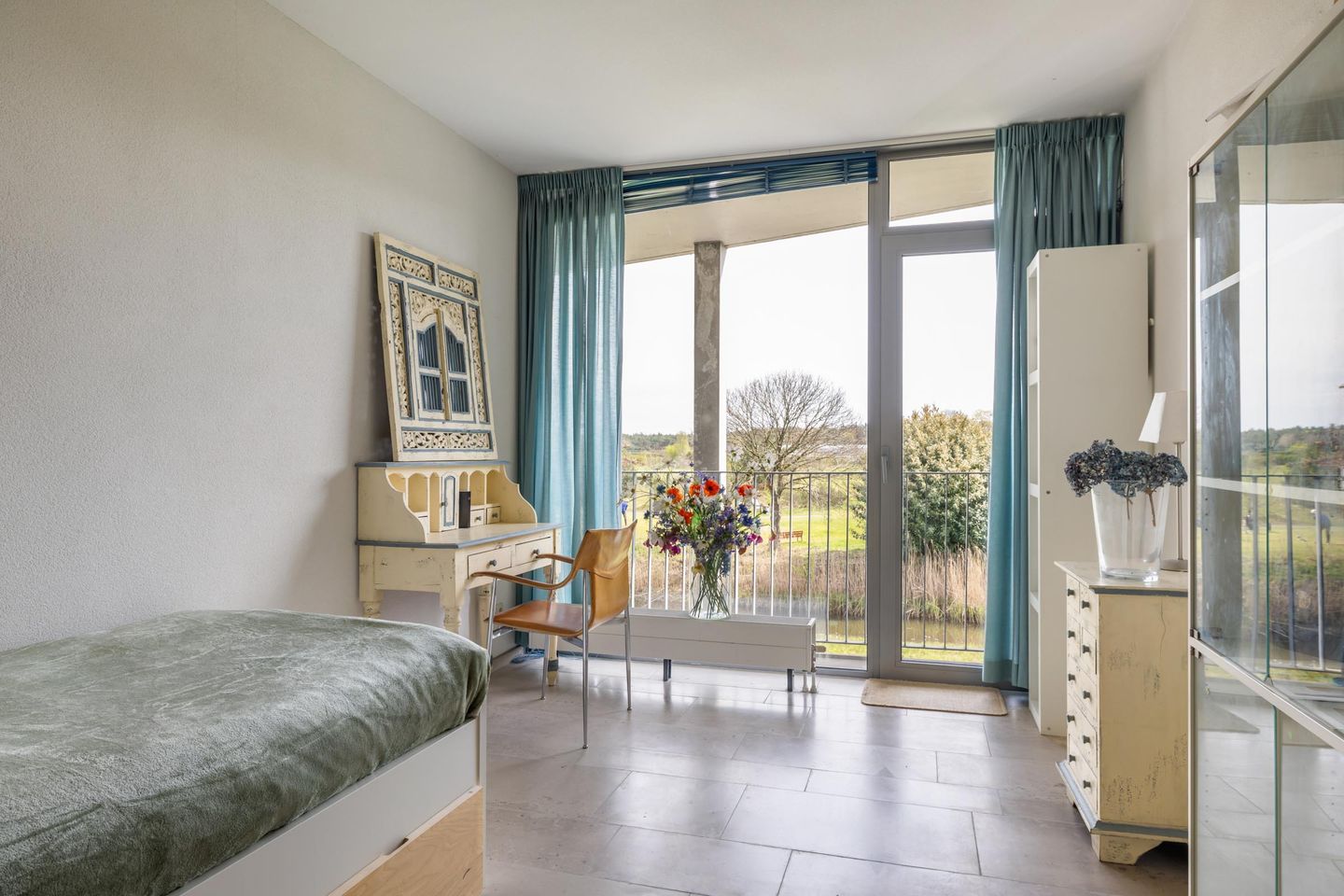 Spacious Maisonnette with Panoramic Golf Course Views in Teteringen — 44