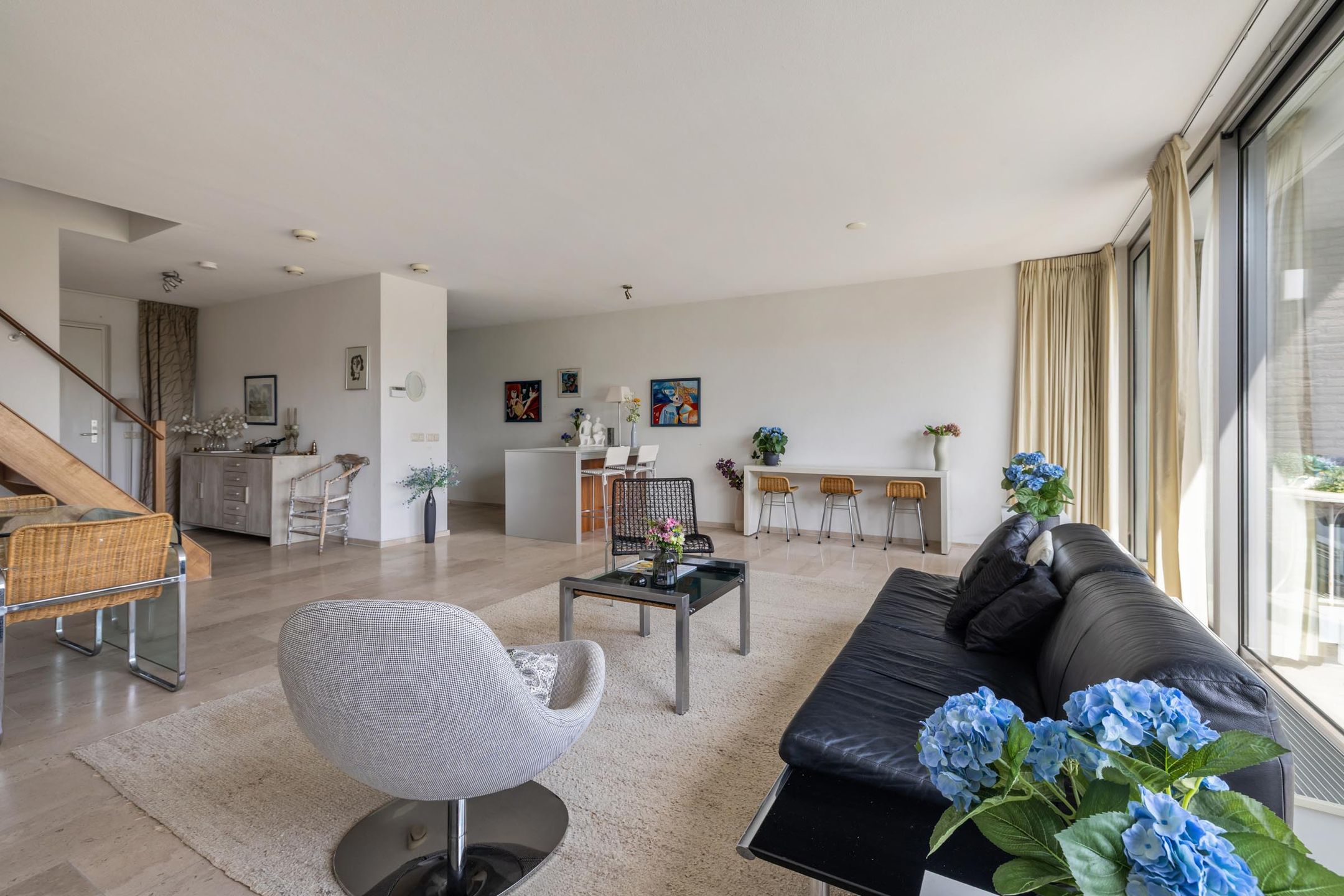 Spacious Maisonnette with Panoramic Golf Course Views in Teteringen — 21
