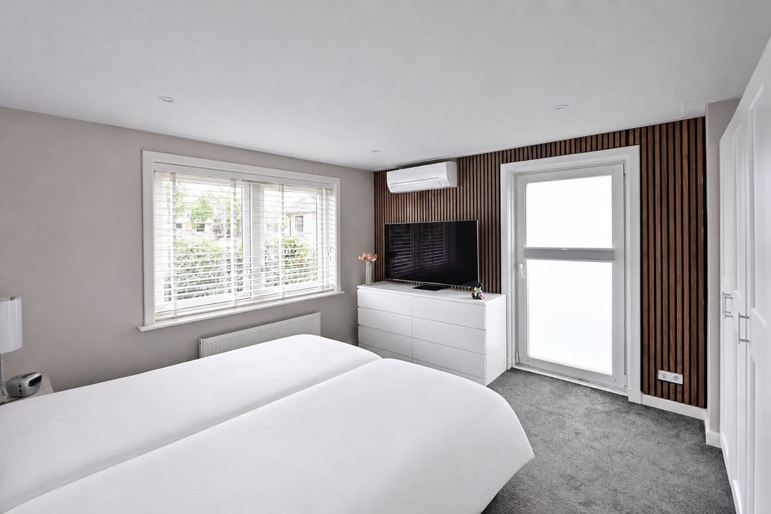 Stylish Turn-Key Corner Home with Energy Label A and 19 Solar Panels — 7