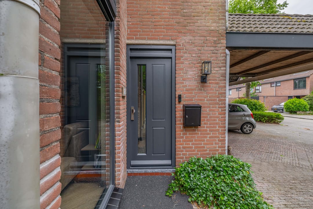 Photo 2 of Lindenlaan 1