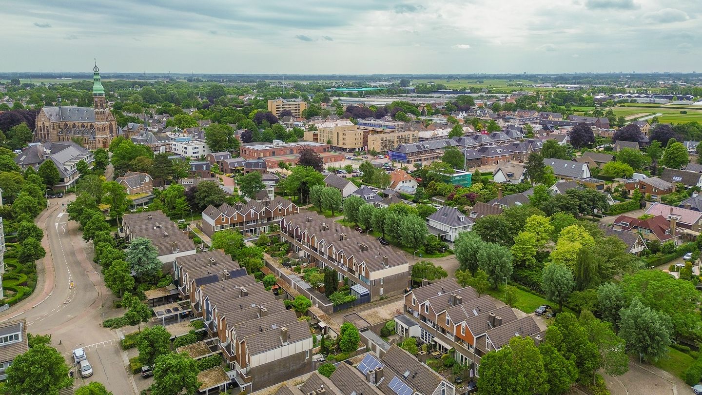 Photo 44 of Lindenlaan 1