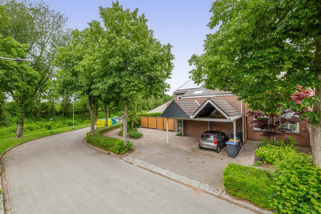 Photo 53 of Lindenlaan 1