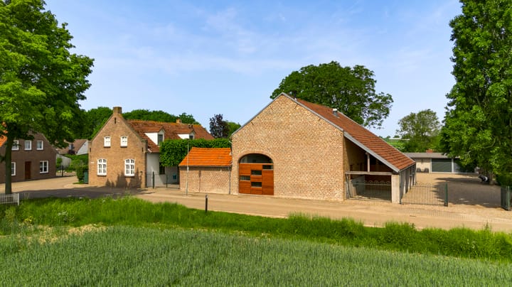 Photo 2 of Baakhoven 11