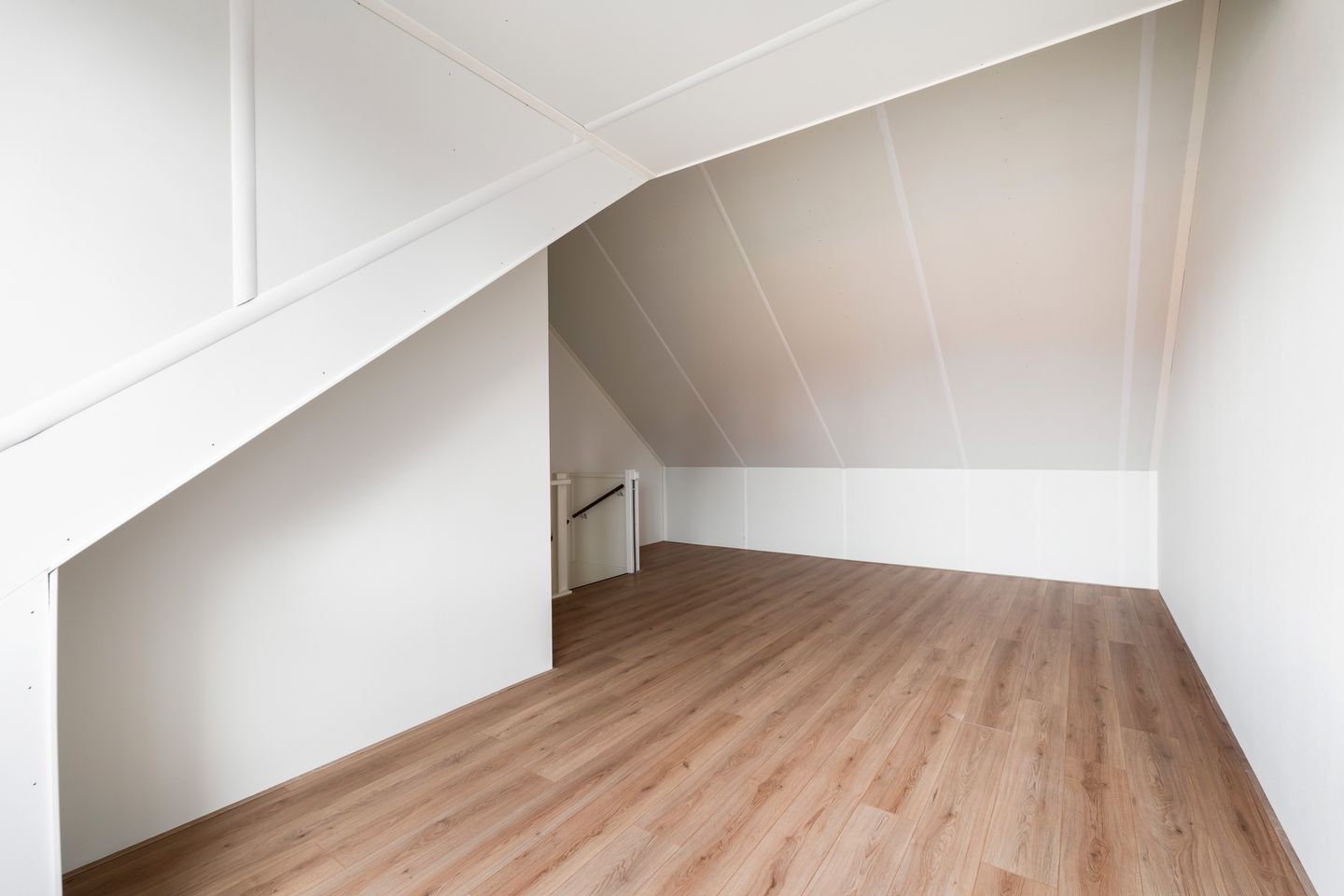 Foto 44 van Bernhardstraat 9