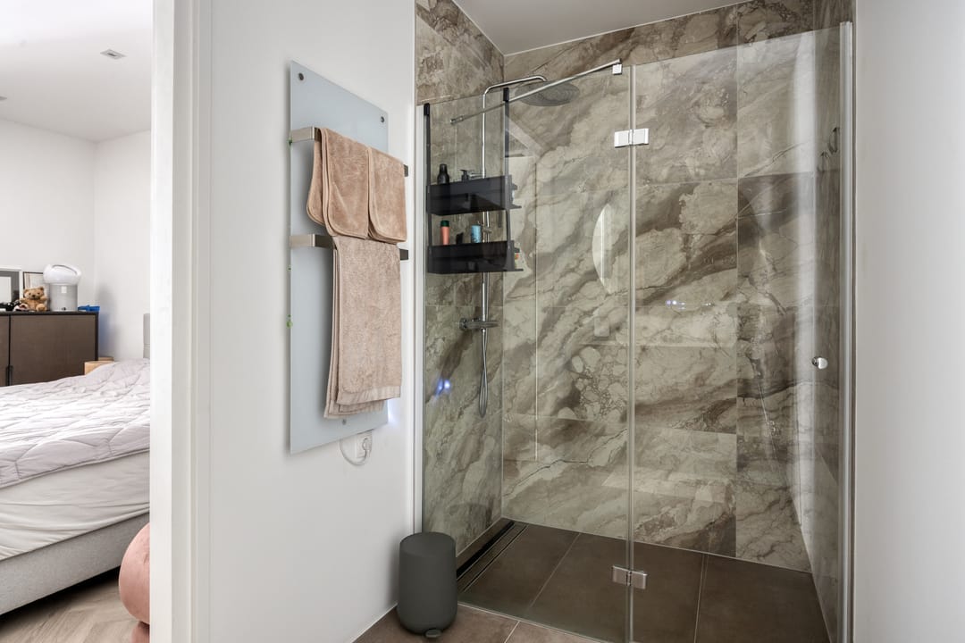 Sustainable and Move-In Ready Ground Floor Apartment with Garden in Central Roosendaal — 22