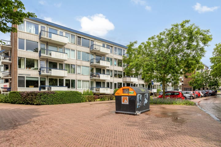 Burgemeester Edo Bergsmalaan 58, Enschede