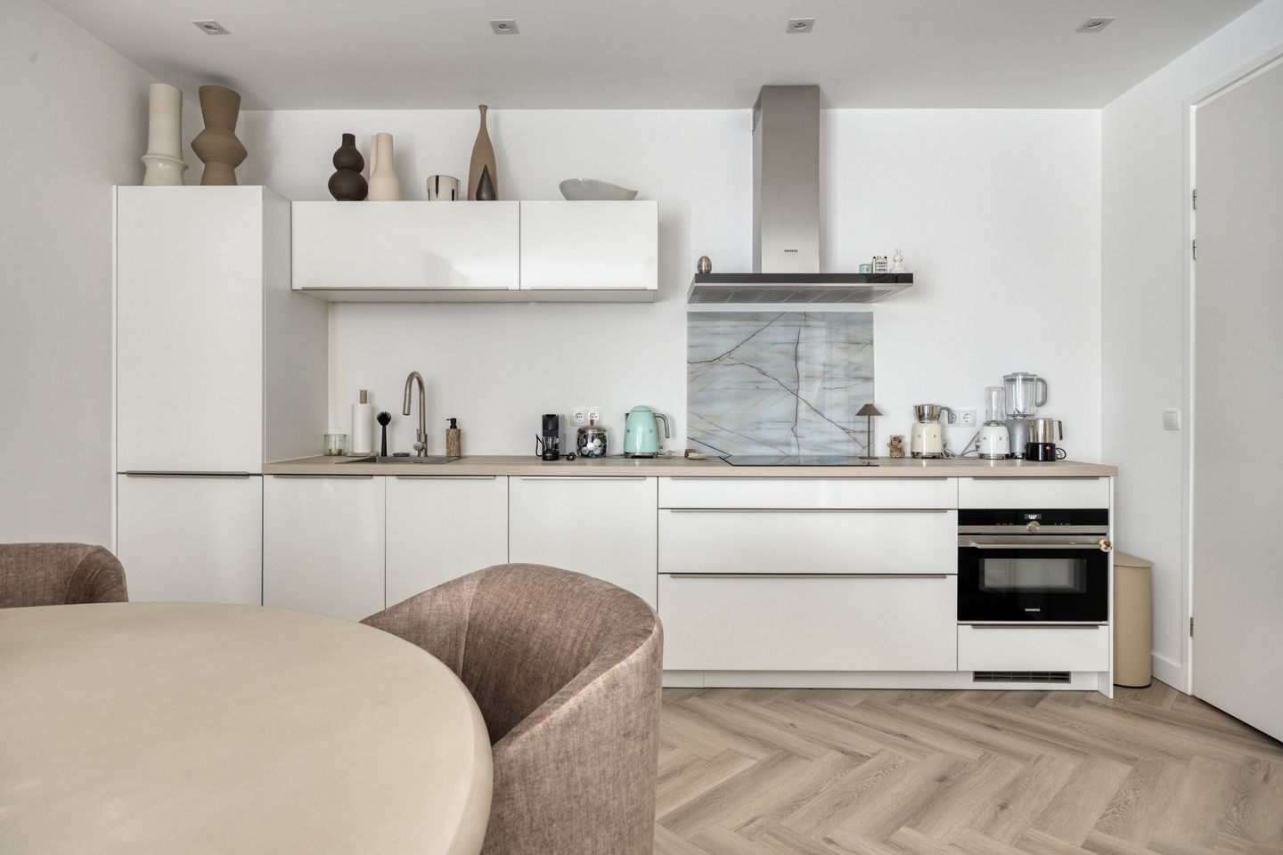 Sustainable and Move-In Ready Ground Floor Apartment with Garden in Central Roosendaal — 14