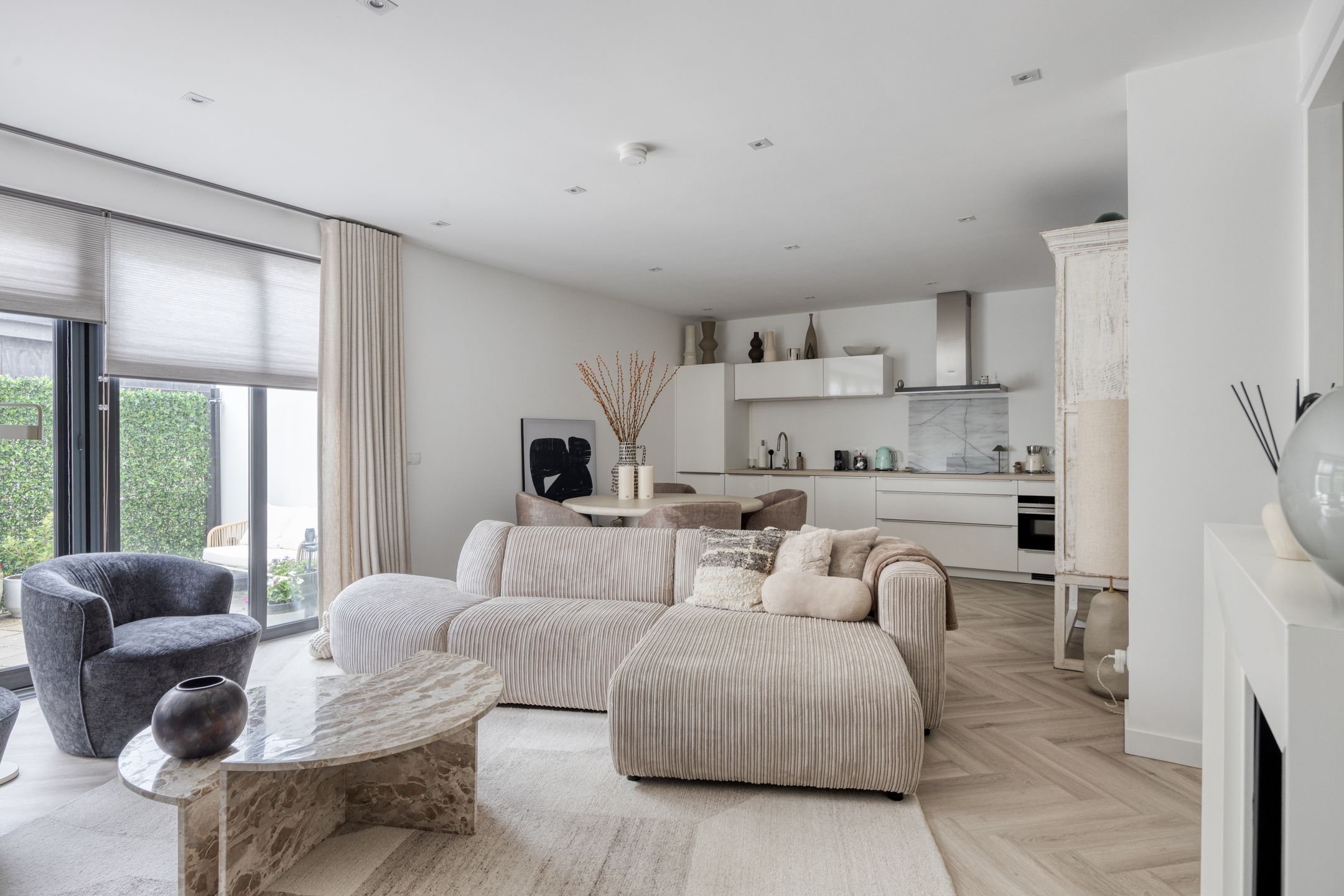 Sustainable and Move-In Ready Ground Floor Apartment with Garden in Central Roosendaal — 9