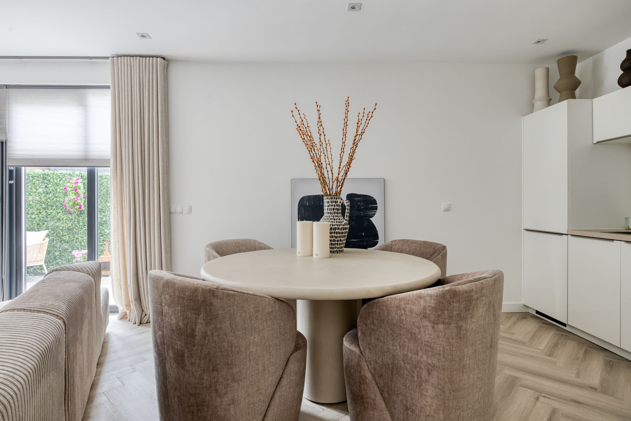 Sustainable and Move-In Ready Ground Floor Apartment with Garden in Central Roosendaal — 12