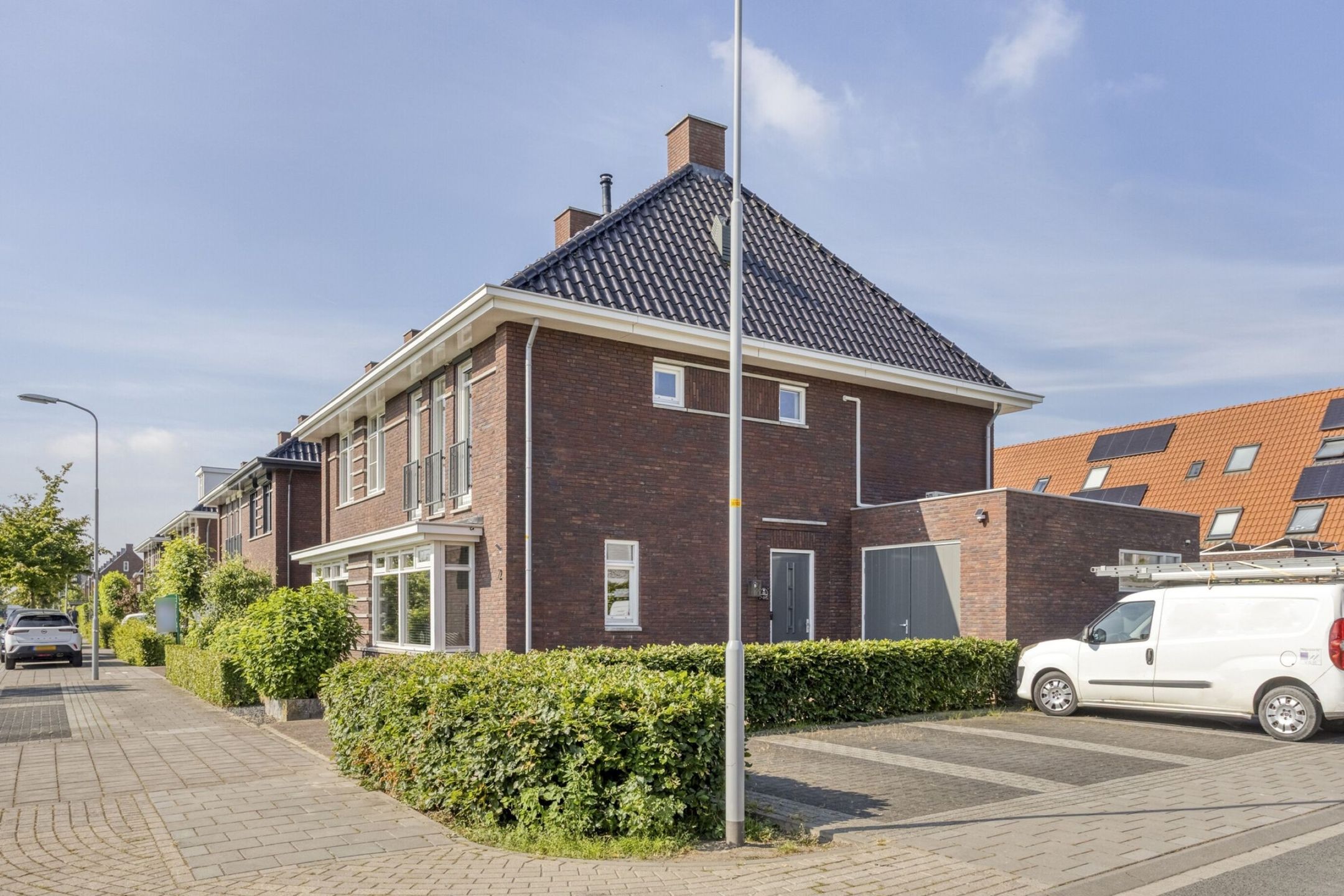 Foto 42 van G J Brenkmanlaan 2