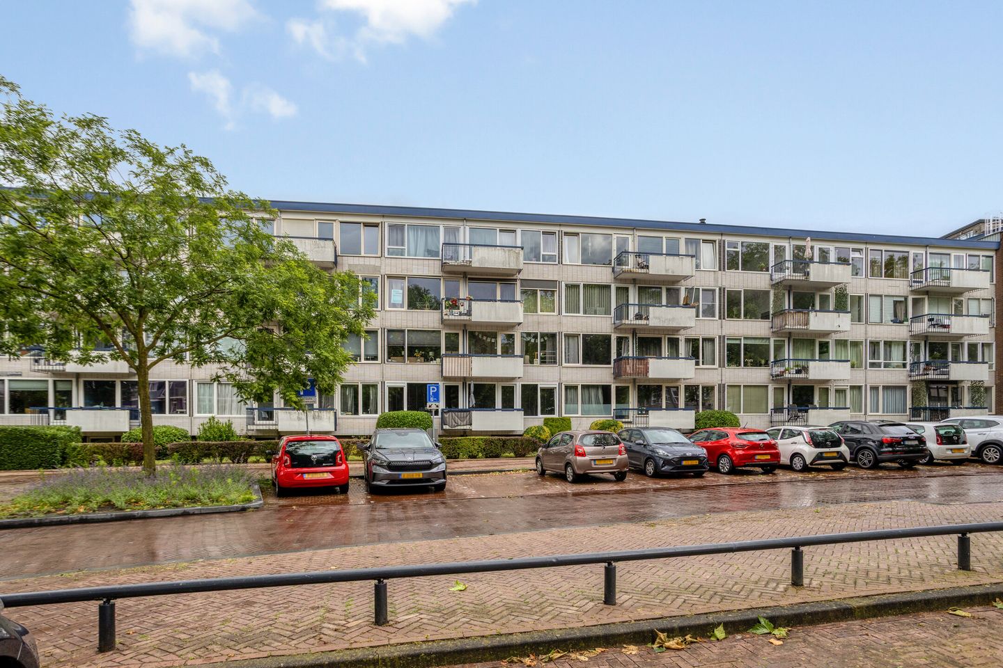 Bekijk foto 3 van Burgemeester Edo Bergsmalaan 58