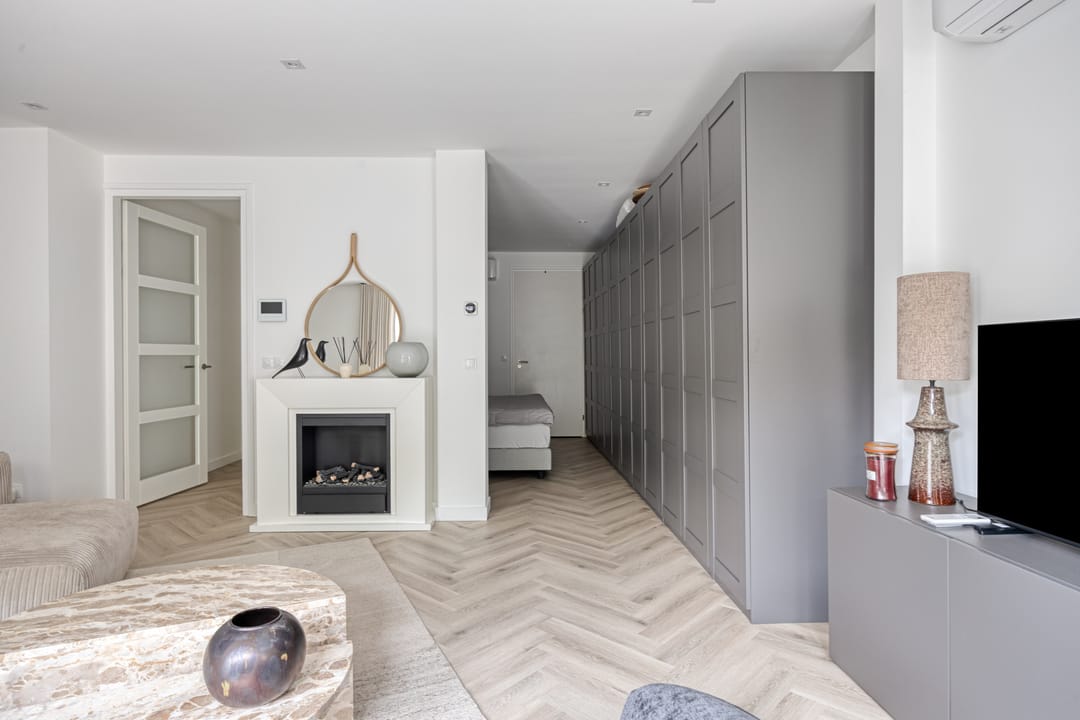 Sustainable and Move-In Ready Ground Floor Apartment with Garden in Central Roosendaal — 11
