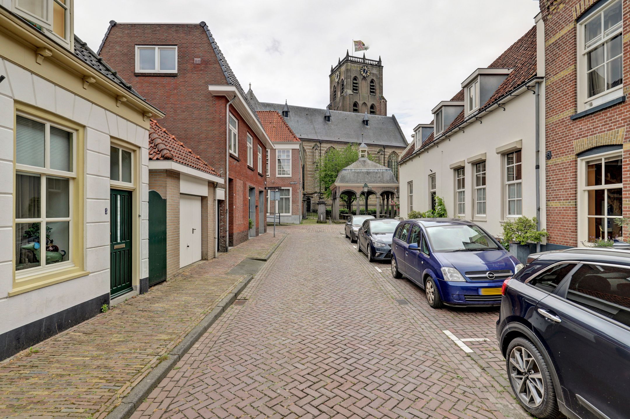 Photo 39 of Dordtsestraat 1-A