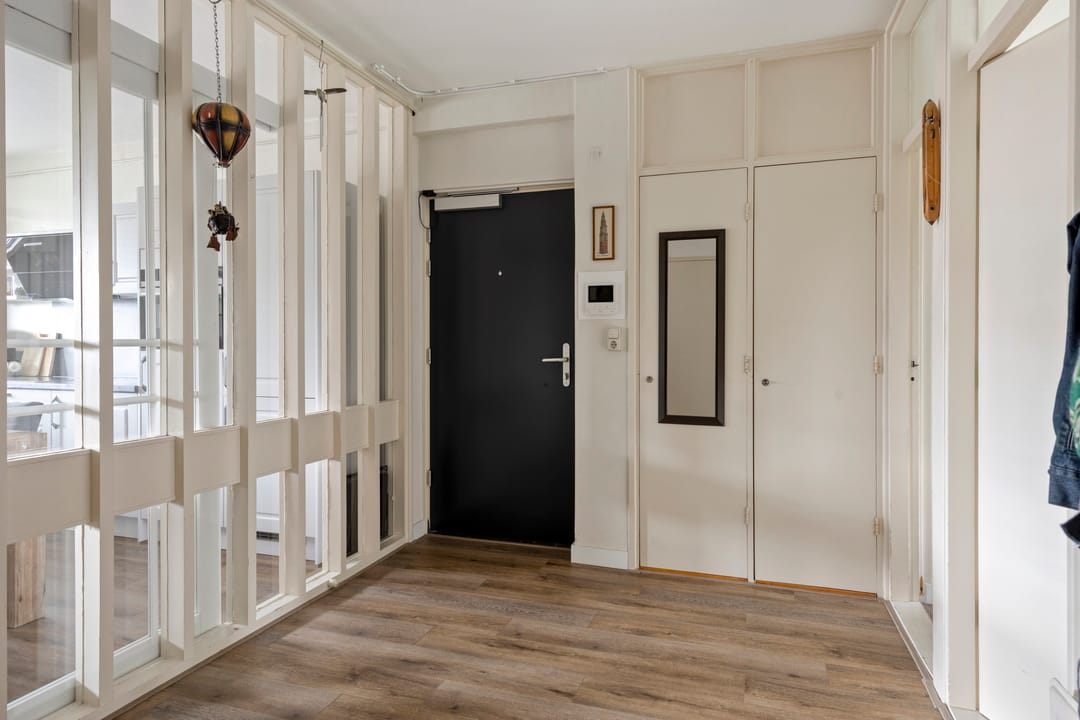 Photo 11 of J.J. van Deinselaan 422