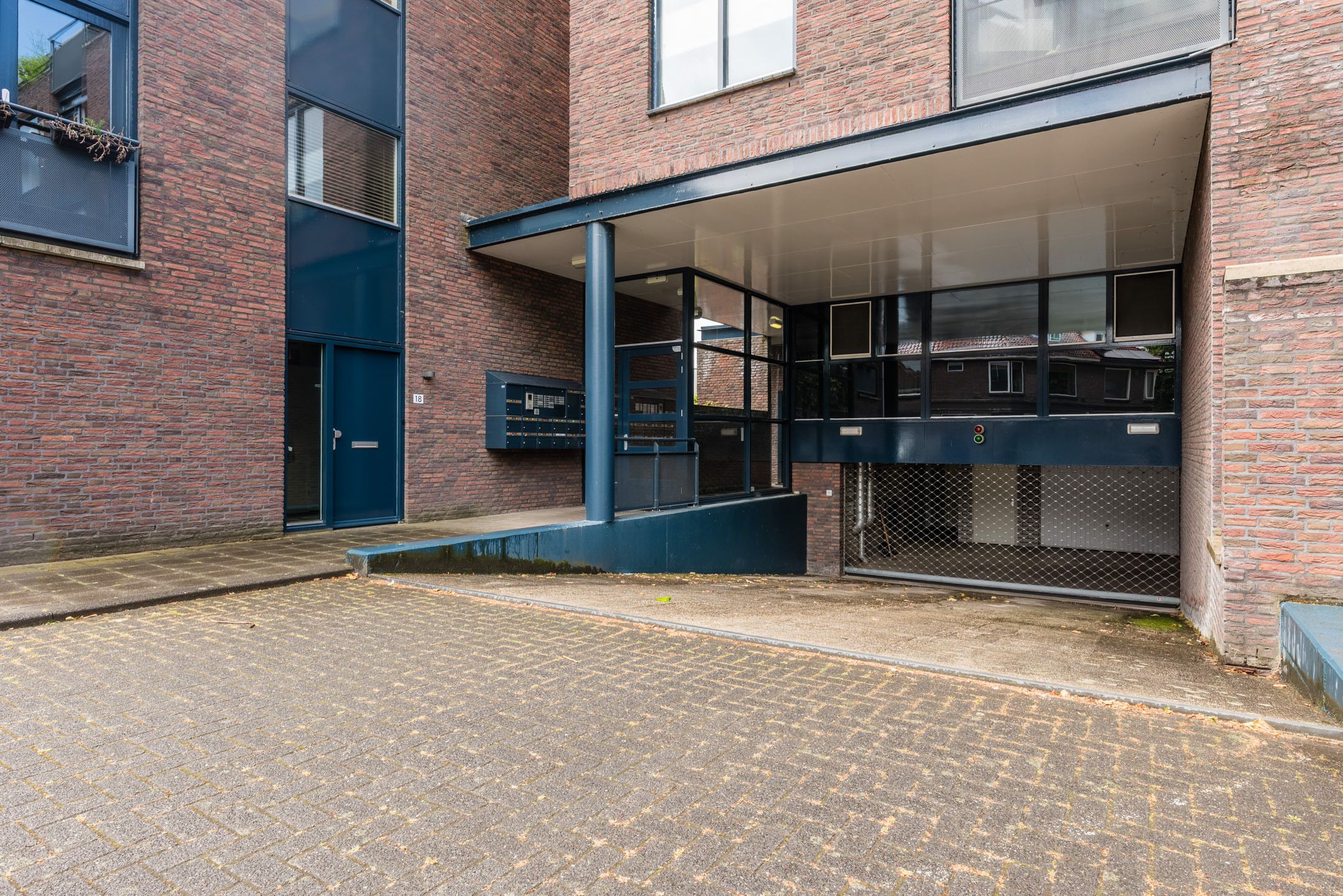 Photo 27 of Gestelsestraat 8-A