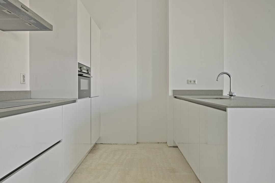 Photo 23 of Van Godewijckstraat 15-E