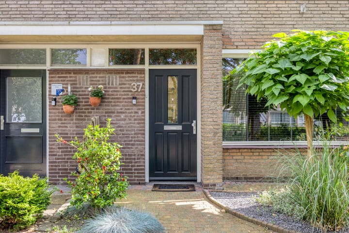 Foto 2 van Liesbergstraat 37