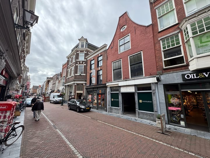 Haarlemmerstraat 81, Leiden