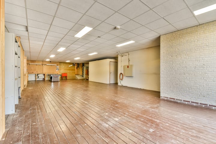 Photo 4 of Planciusstraat 23