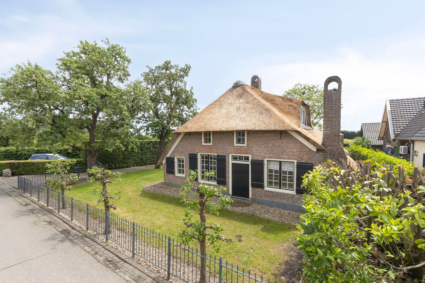 Photo 4 of Beemstraat 3