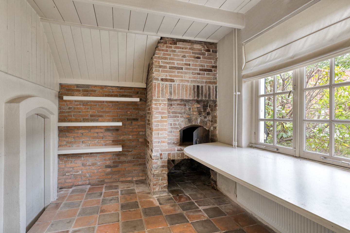 Photo 10 of Beemstraat 3