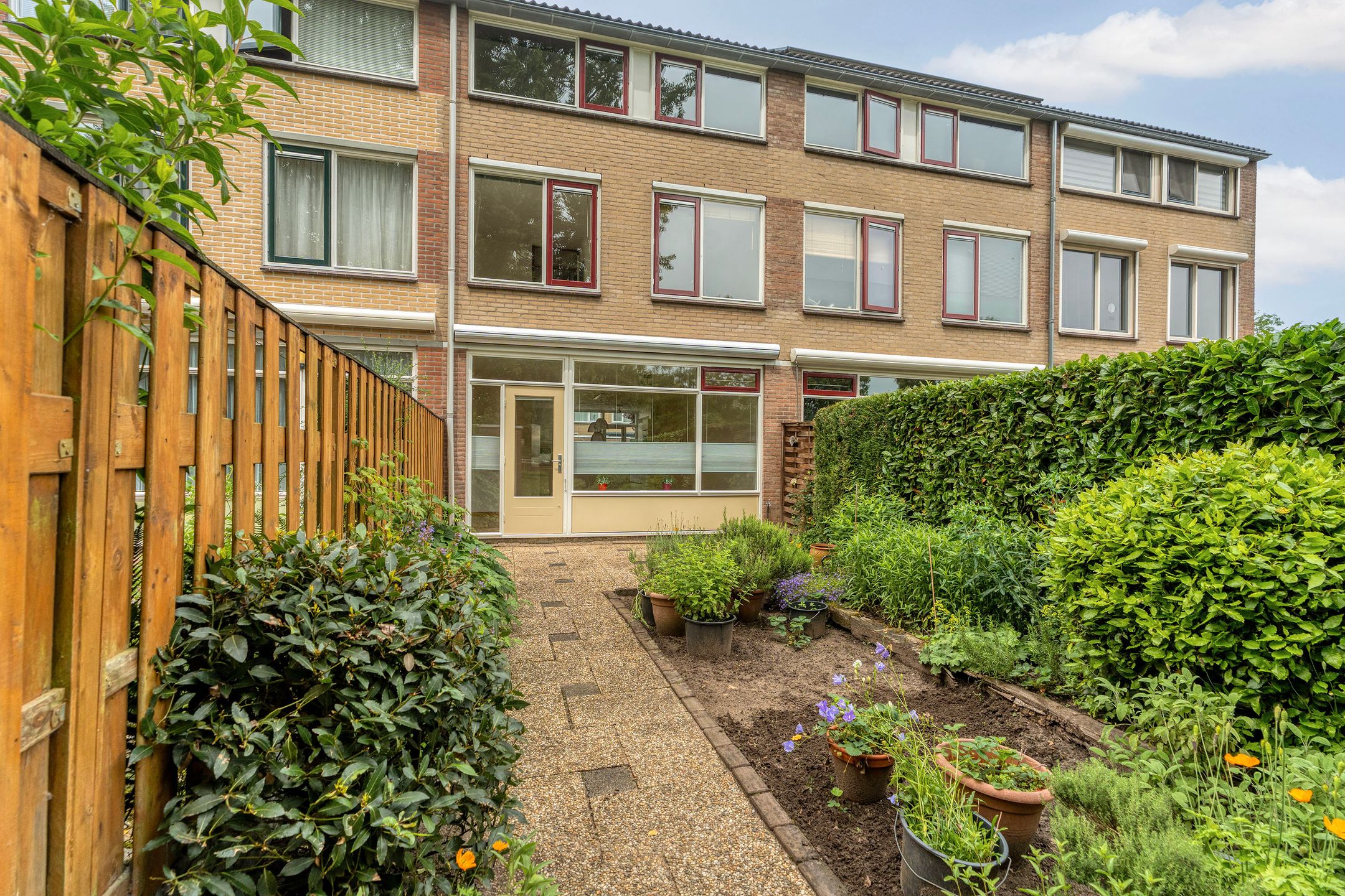 Photo 39 of Oudenboschstraat 69