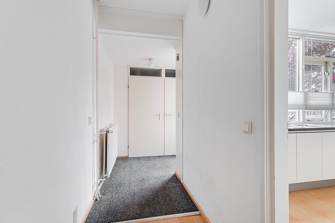 Photo 11 of Oudenboschstraat 69