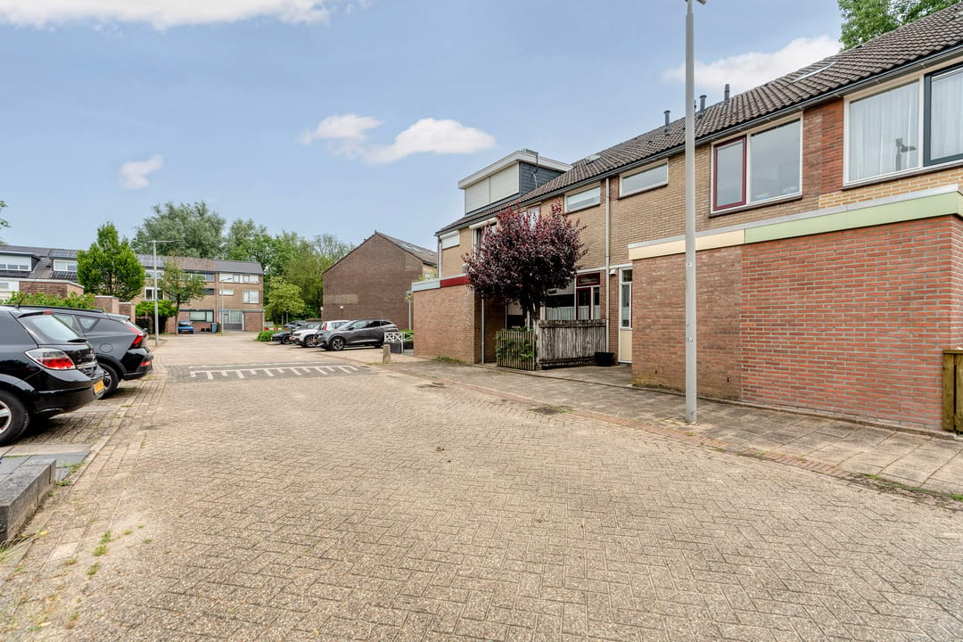 Photo 41 of Oudenboschstraat 69
