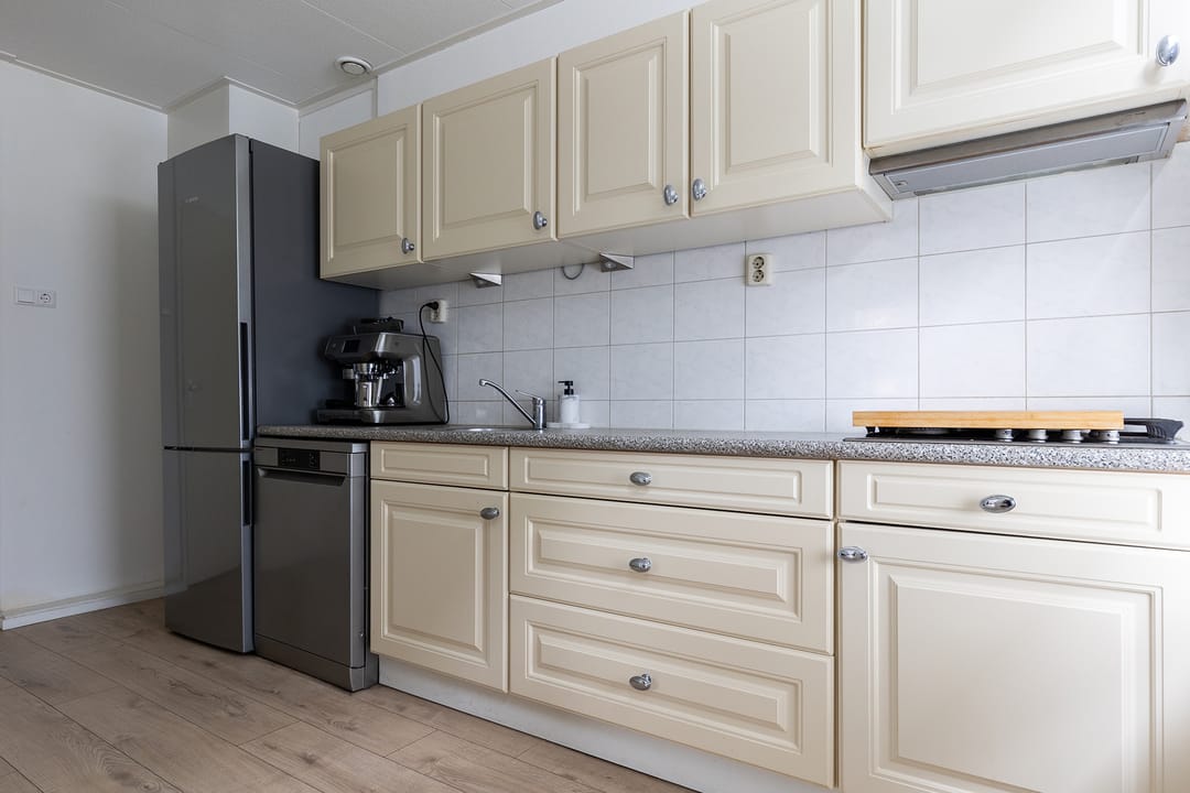 Photo 17 of Snoekstraat 38