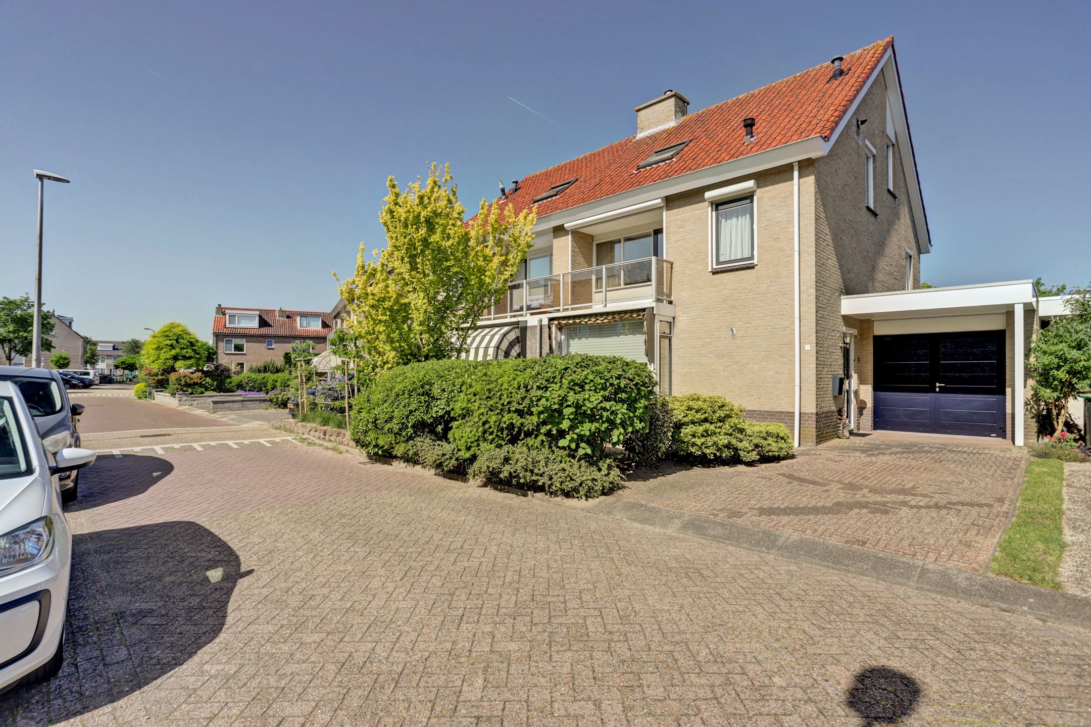 Foto 42 van Rozenlaan 7