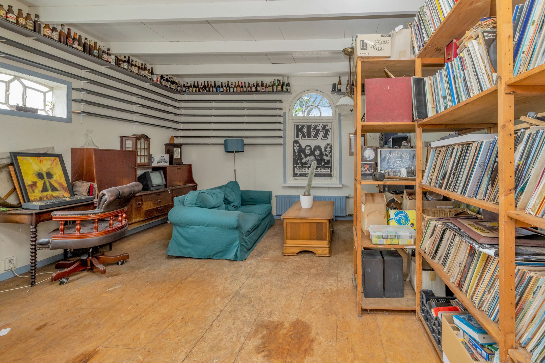 Character Detached Home with Guest Accommodation and Large Private Plot Near Schagen — 48