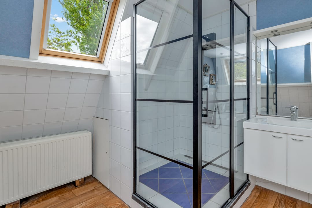 Character Detached Home with Guest Accommodation and Large Private Plot Near Schagen — 43