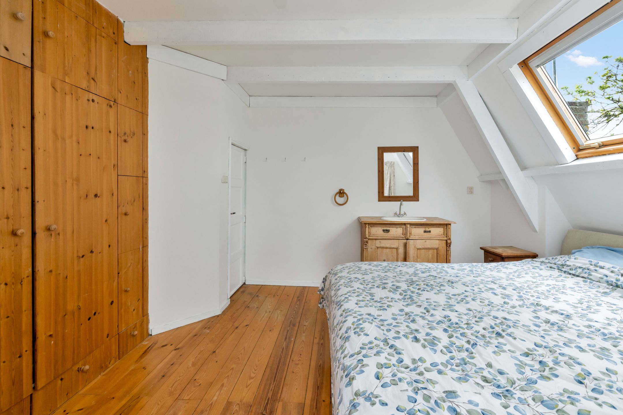 Character Detached Home with Guest Accommodation and Large Private Plot Near Schagen — 36