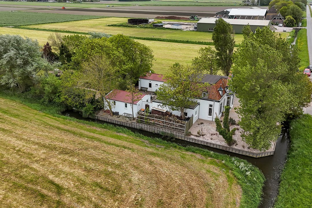 Character Detached Home with Guest Accommodation and Large Private Plot Near Schagen — 71