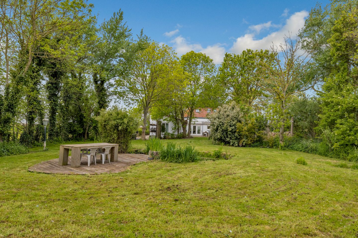 Character Detached Home with Guest Accommodation and Large Private Plot Near Schagen — 55