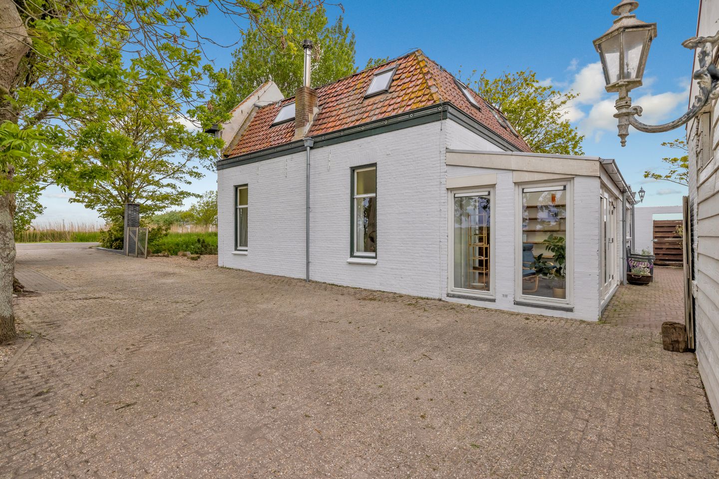 Character Detached Home with Guest Accommodation and Large Private Plot Near Schagen — 64