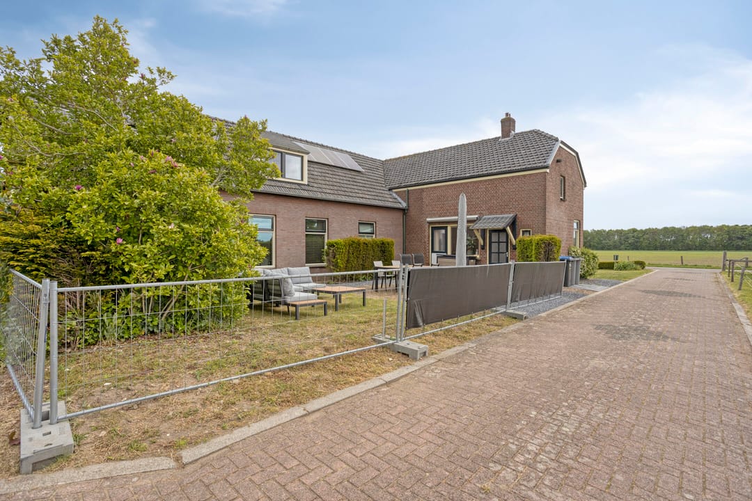Photo 32 of Torenstraat 13