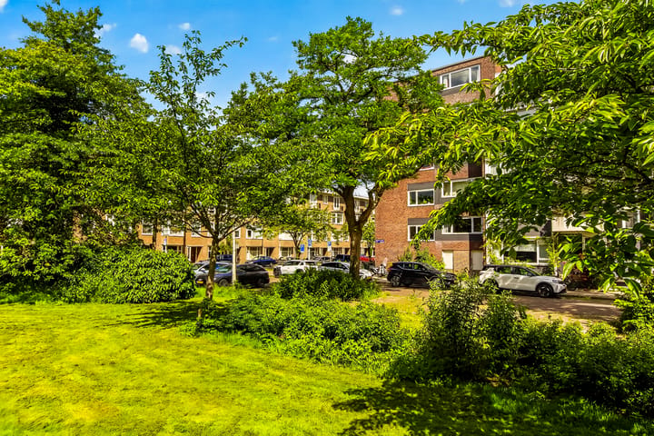 Foto 4 van Uiterwaardenstraat 4-1