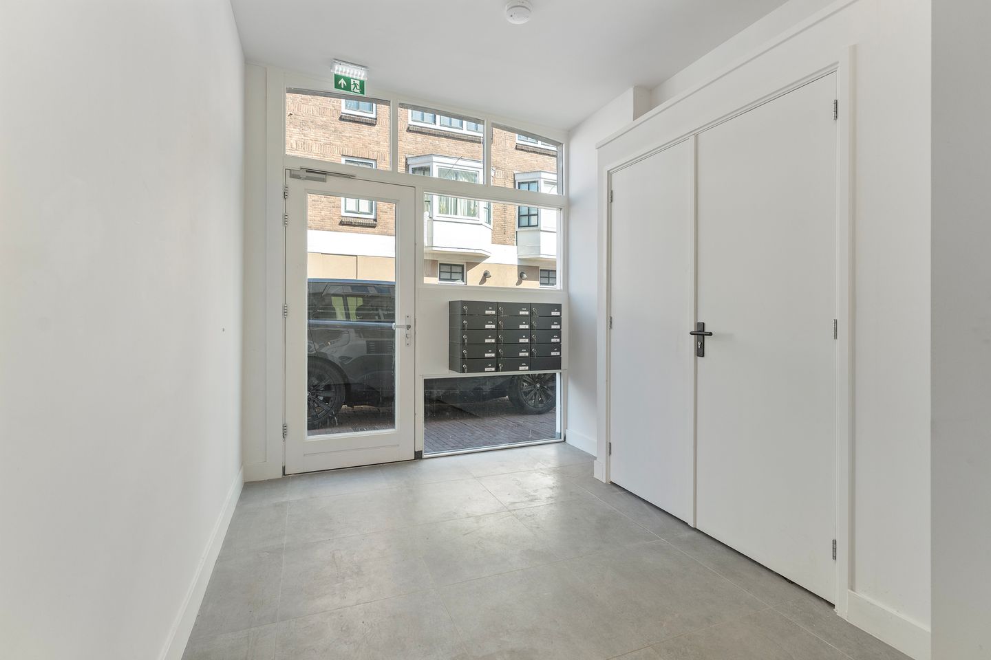 Photo 10 of Tweede Walstraat 43-A