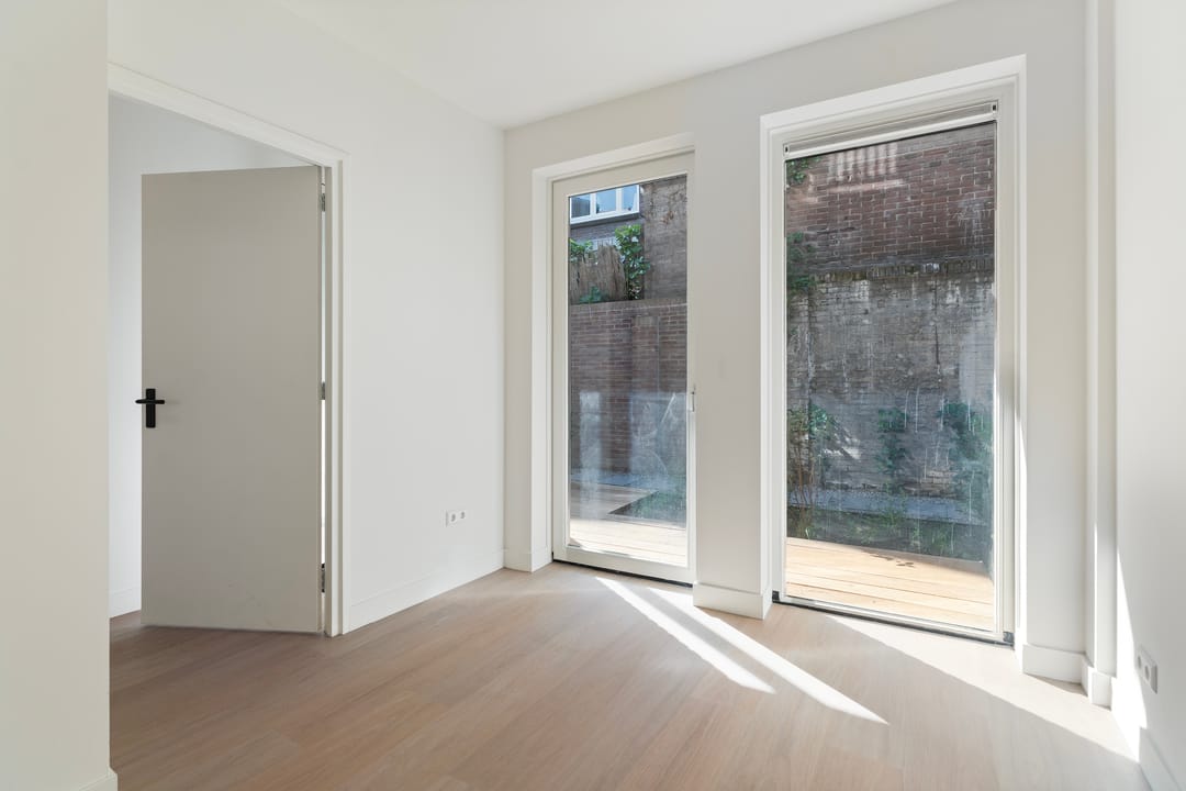 Photo 8 of Tweede Walstraat 35