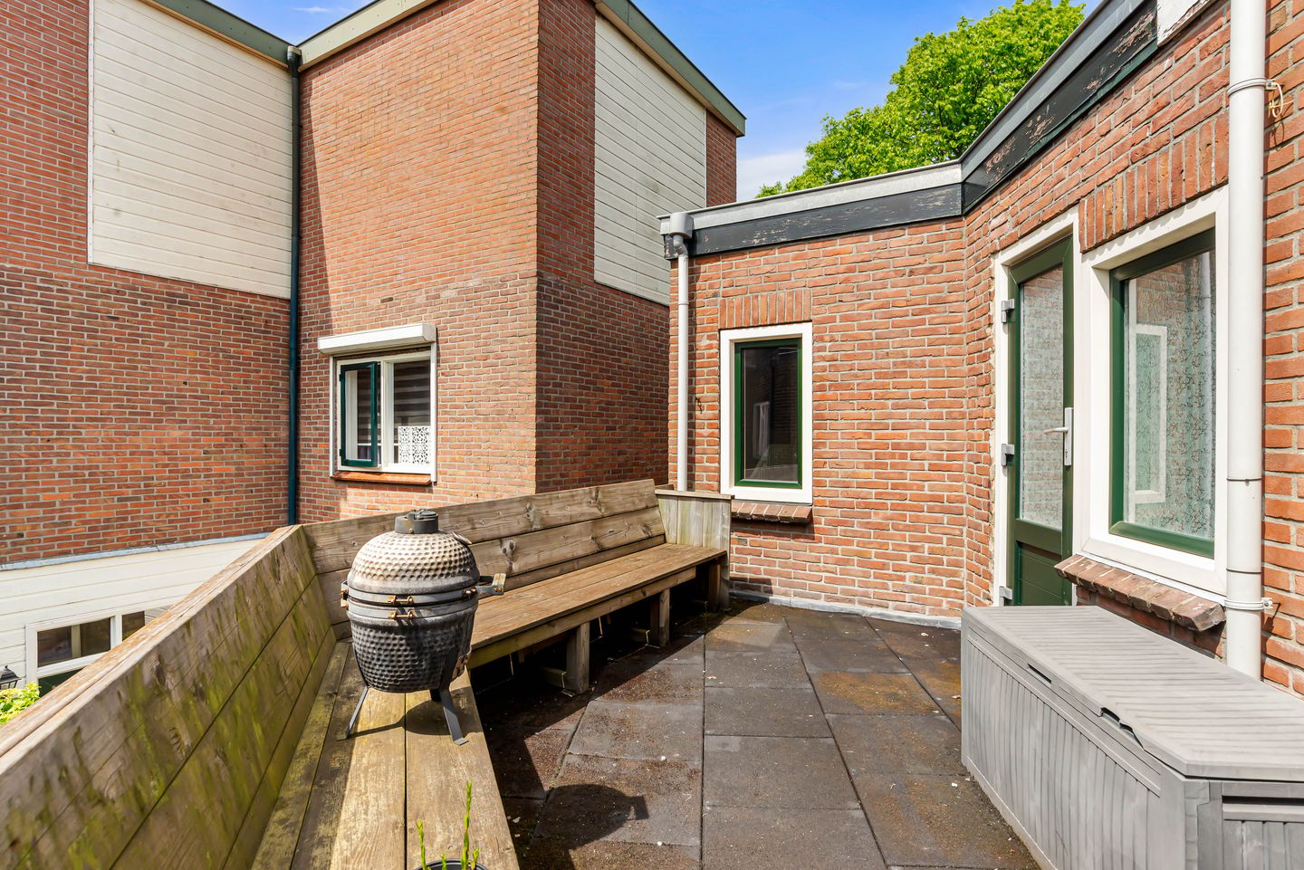 Bright semi detached home with modern finish and south west balcony — 49