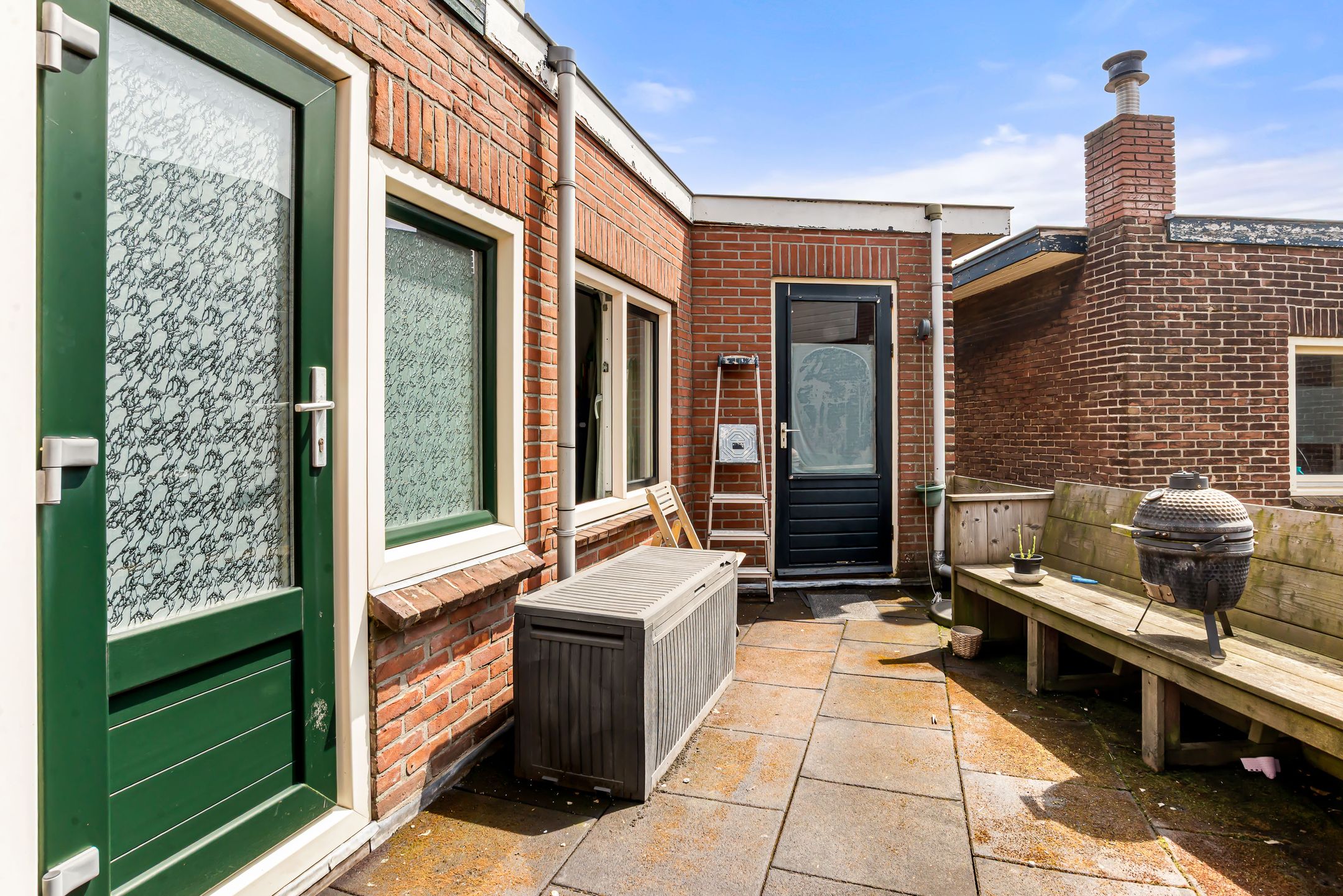 Bright semi detached home with modern finish and south west balcony — 48