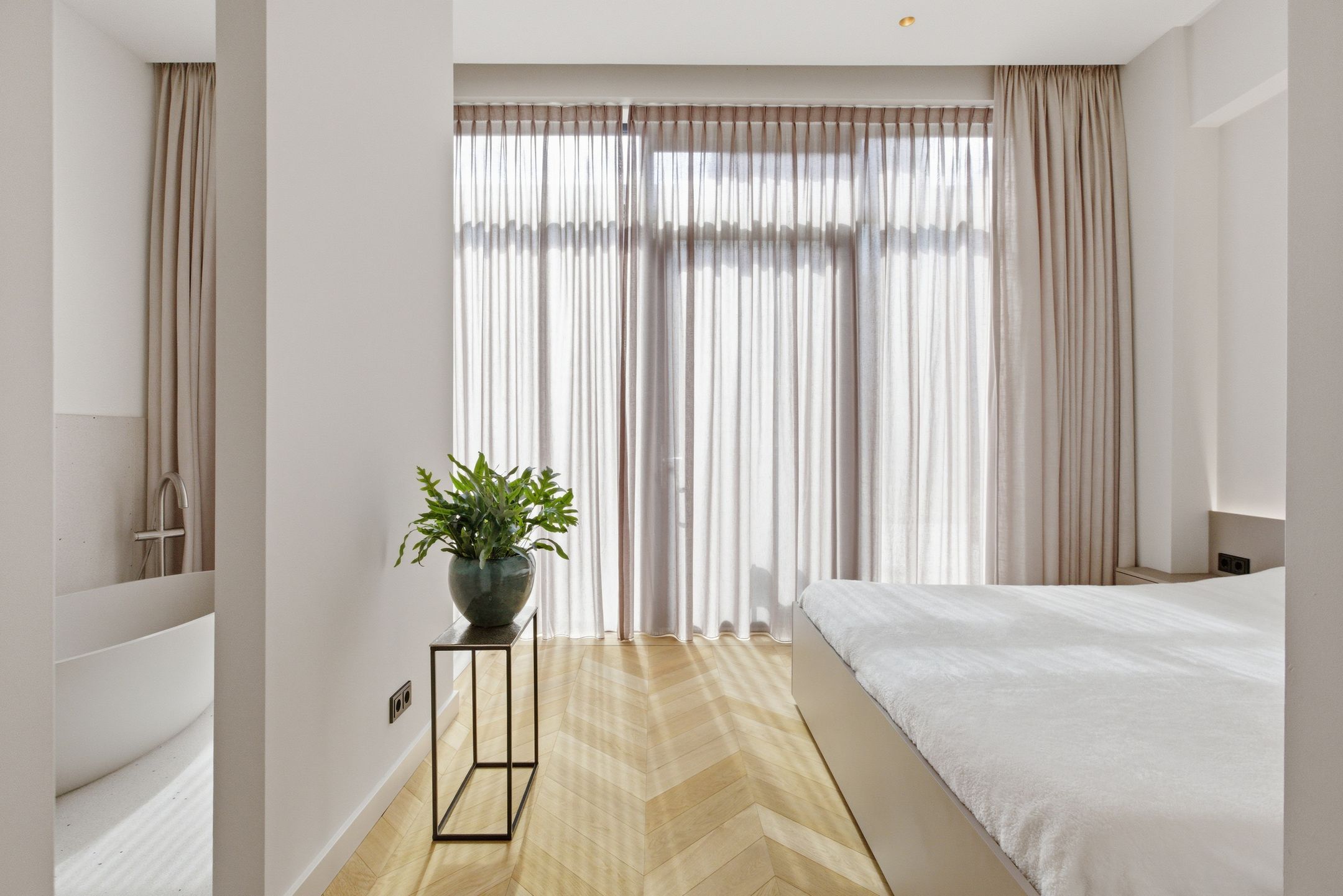 Sustainable XL Apartment with Terrace in Amsterdam-Noord — 36