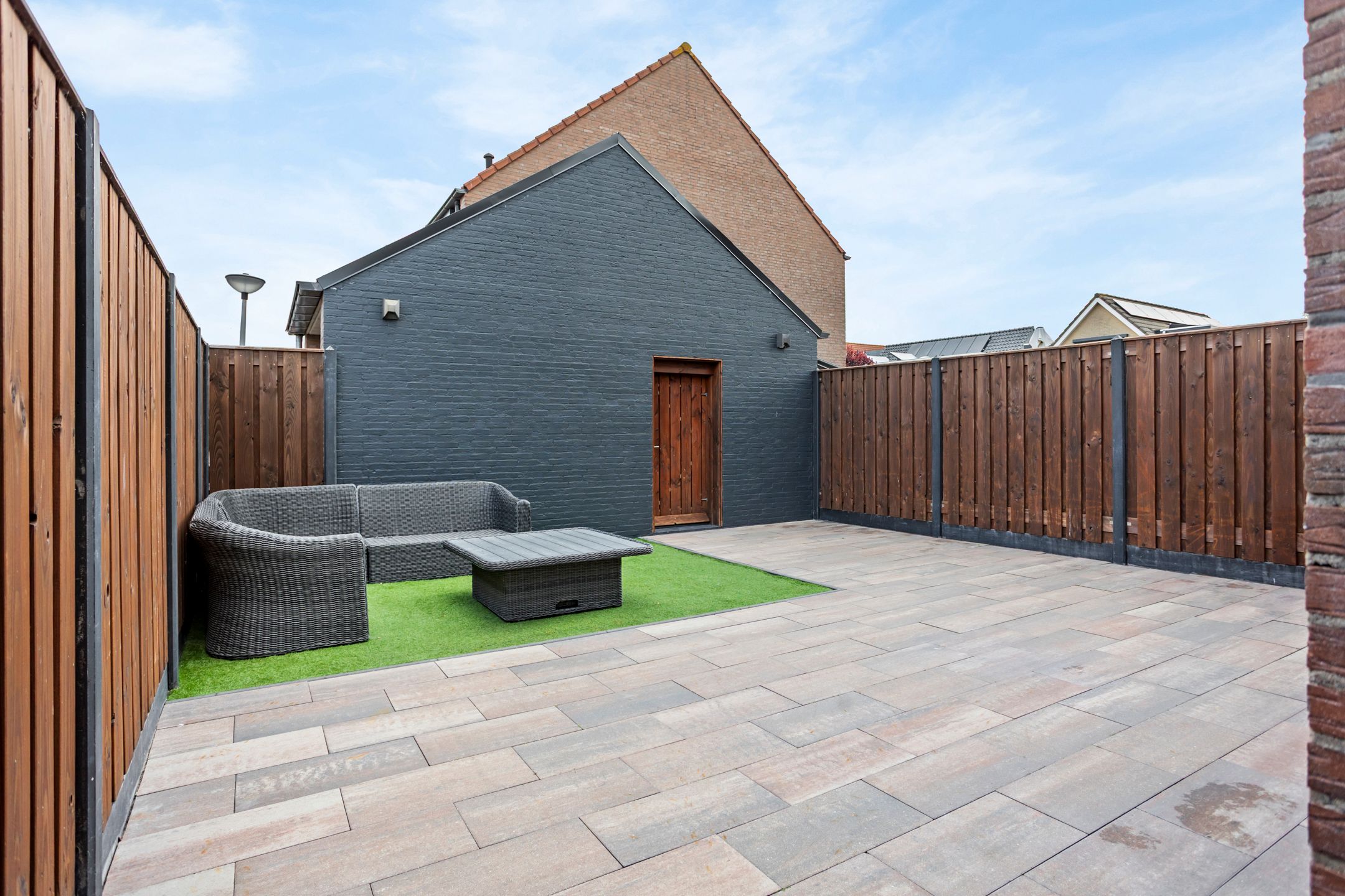 Fully Renovated Corner House with Garden on Three Sides in Benthuizen — 33
