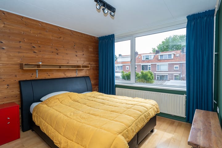 Photo 4 of Kruisherenstraat 22