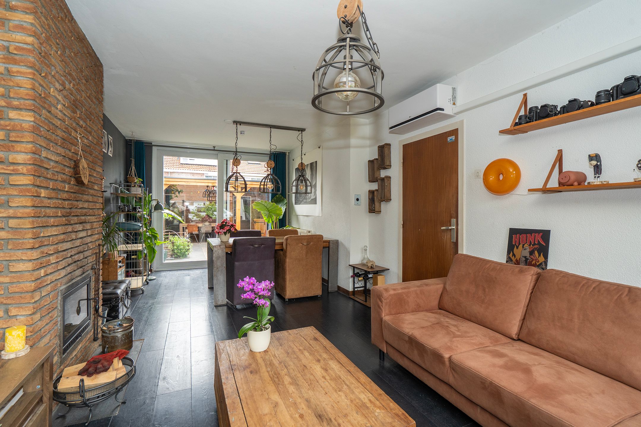 Spacious Family Home with Solar Panels and East-Facing Garden in Tilburg — 12