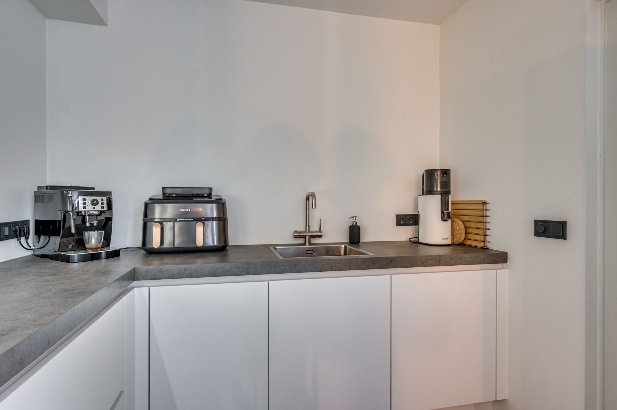 Spacious Family Home with Four Bedrooms in Popular Venlo-East Neighborhood — 15