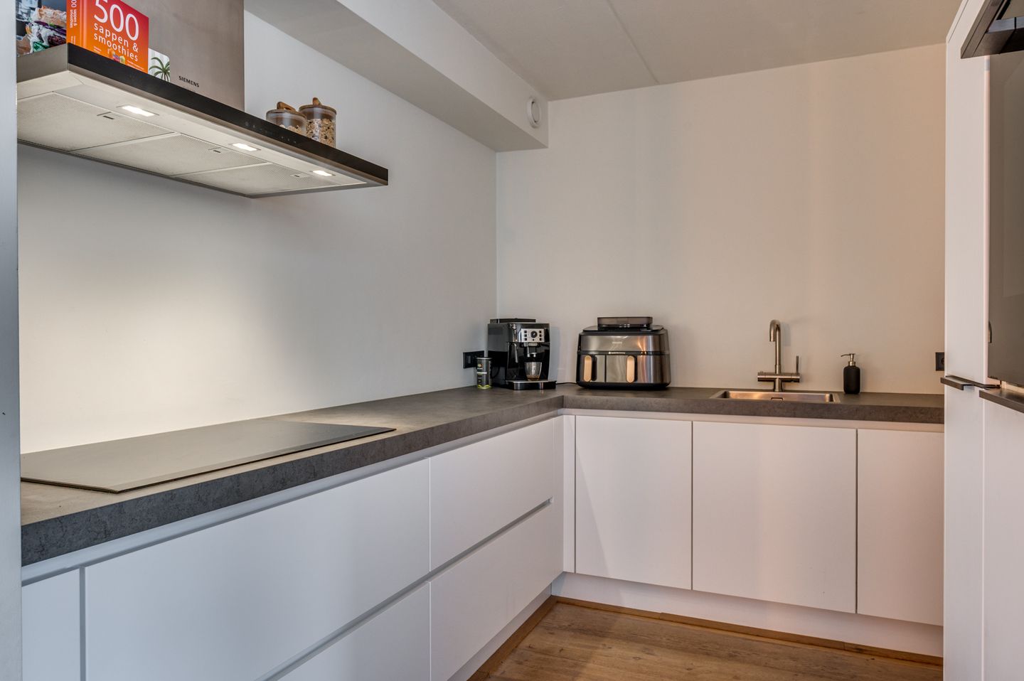 Spacious Family Home with Four Bedrooms in Popular Venlo-East Neighborhood — 14